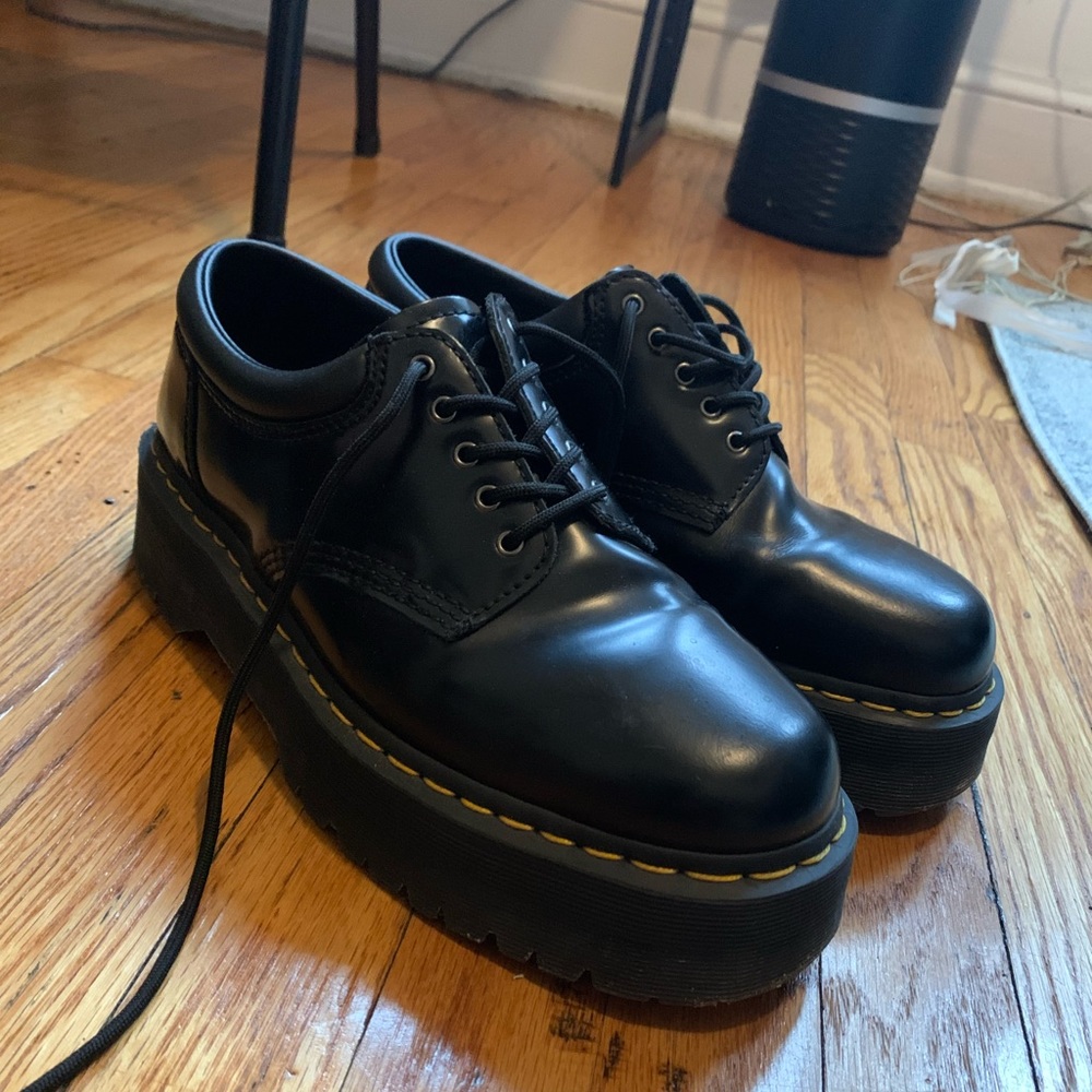 Dr. Martens 8053 Quad Platform